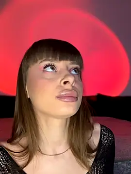 BabyBee  online show from November 25, 2025, 9:26 pm