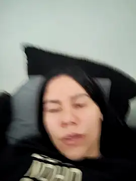 Snapshot of valen-sexx chatting on November 9, 2025, 4:00 pm valen-sexx online show from November 9, 2025, 4:00 pm