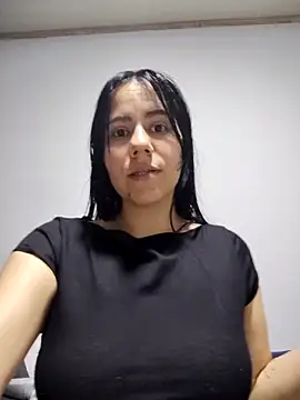 Snapshot of valen-sexx chatting on November 29, 2025, 2:12 am valen-sexx online show from November 29, 2025, 2:12 am