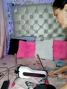 ZARAY 1118 online show from February 5, 2026, 1:34 am