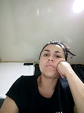 vanessa-titisM online show from March 13, 2026, 4:28 am