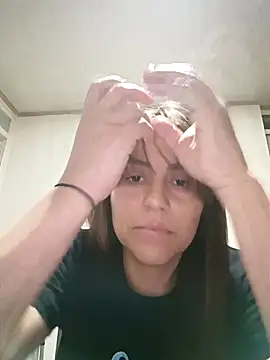 vanessa-titisM online show from March 31, 2026, 3:30 am