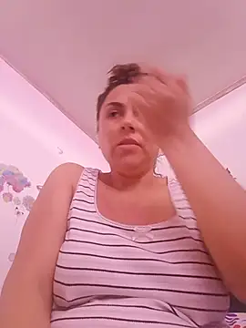 vanessa-titisM online show from May 31, 2026, 8:20 pm