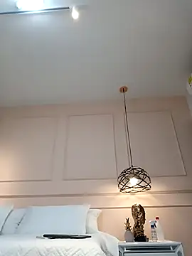 ArielBlossom    online show from February 22, 2026, 12:07 pm