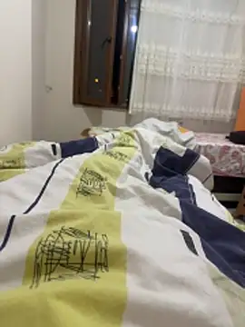 LAZ3R1 online show from October 29, 2025, 3:33 pm