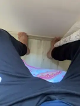 LAZ3R1 online show from October 30, 2025, 10:35 am