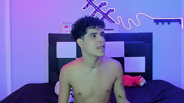 Lucky boys  X online show from May 27, 2026, 1:40 pm