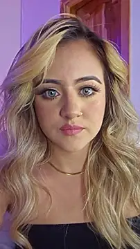 MaryMoon  online show from September 23, 2025, 1:34 am