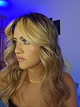 MaryMoon  online show from September 22, 2025, 1:22 am