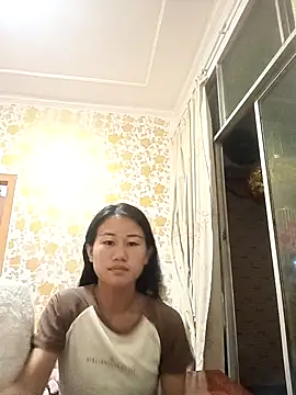 Snapshot of luy-xinh02 chatting on September 18, 2025, 12:19 pm luy-xinh02 online show from September 18, 2025, 12:19 pm