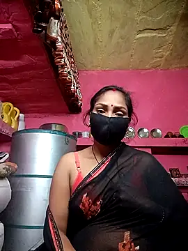 Snapshot of Suman_ji1 chatting on November 18, 2025, 5:05 pm Suman ji1 online show from November 18, 2025, 5:05 pm