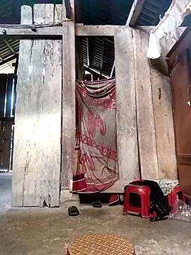 Snapshot of riso-00 chatting on November 9, 2025, 7:01 am riso-00 online show from November 9, 2025, 7:01 am