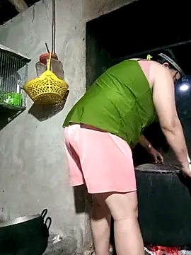 riso-00 online show from March 31, 2026, 1:46 pm