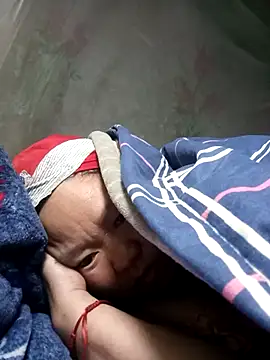 riso-00 online show from February 3, 2026, 6:40 am