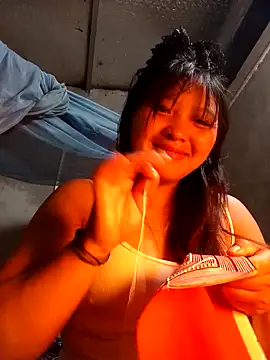 SSexykute3456 online show from December 3, 2025, 10:42 pm