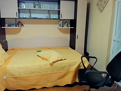 Soffy Skye online show from March 27, 2026, 7:06 am