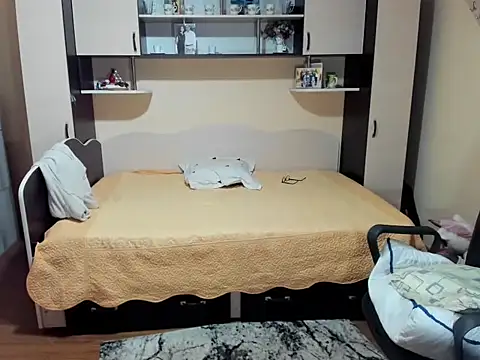 Snapshot of Soffy_Skye chatting on January 16, 2026, 6:28 am Soffy Skye online show from January 16, 2026, 6:28 am