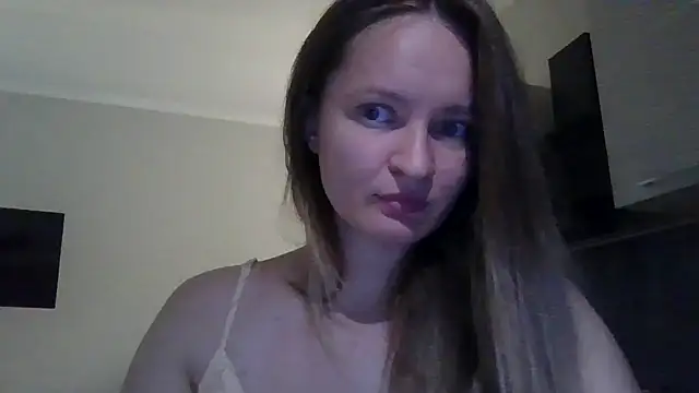 Snapshot of NAleya chatting on July 17, 2026, 5:32 pm NAleya online show from July 17, 2026, 5:32 pm
