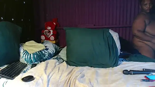 Bustyboobs02xx online show from March 24, 2026, 12:38 pm