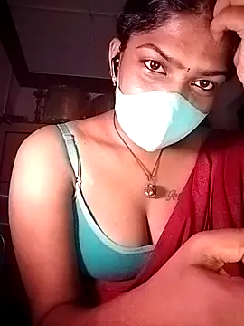 Snapshot of Tamil_Kavitha chatting on June 26, 2026, 4:35 pm Tamil Kavitha online show from June 26, 2026, 4:35 pm