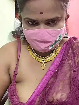 Snapshot of Diya_Rani chatting on September 22, 2025, 4:57 pm Diya Rani online show from September 22, 2025, 4:57 pm