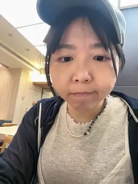 piffydream online show from April 15, 2026, 4:40 am