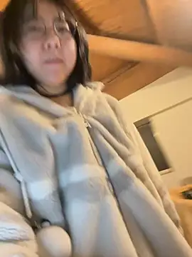 piffydream online show from March 23, 2026, 12:49 pm