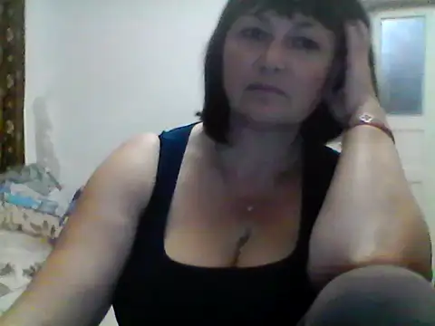 MariannaLove759 online show from October 13, 2025, 3:35 pm