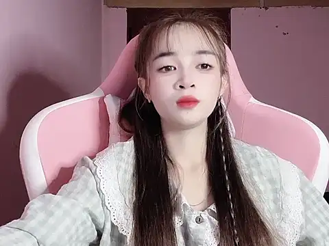 Suna7383 online show from November 11, 2025, 3:07 pm