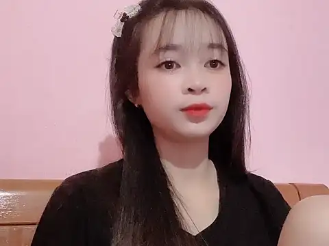 Snapshot of Suna7383 chatting on September 29, 2025, 4:34 pm Suna7383 online show from September 29, 2025, 4:34 pm