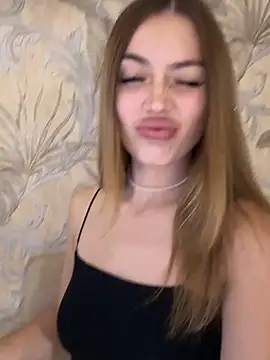 Snapshot of Elizabeth_Tay chatting on November 5, 2025, 7:06 pm Elizabeth Tay online show from November 5, 2025, 7:06 pm