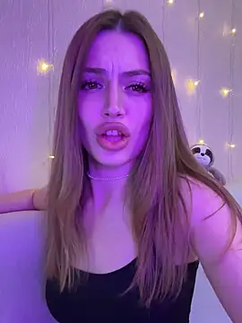 Snapshot of Elizabeth_Tay chatting on November 22, 2025, 4:50 pm Elizabeth Tay online show from November 22, 2025, 4:50 pm