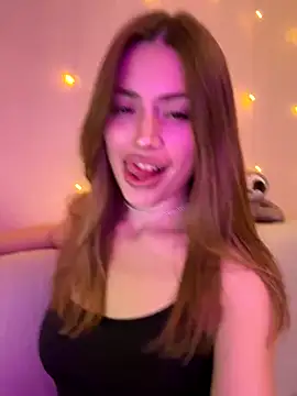 Snapshot of Elizabeth_Tay chatting on November 16, 2025, 4:01 pm Elizabeth Tay online show from November 16, 2025, 4:01 pm