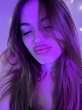 Snapshot of Elizabeth_Tay chatting on November 11, 2025, 5:19 pm Elizabeth Tay online show from November 11, 2025, 5:19 pm