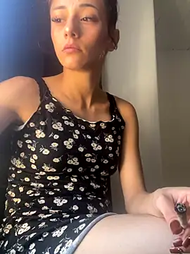 Snapshot of Zakiramym chatting on September 21, 2025, 1:05 pm Zakiramym online show from September 21, 2025, 1:05 pm