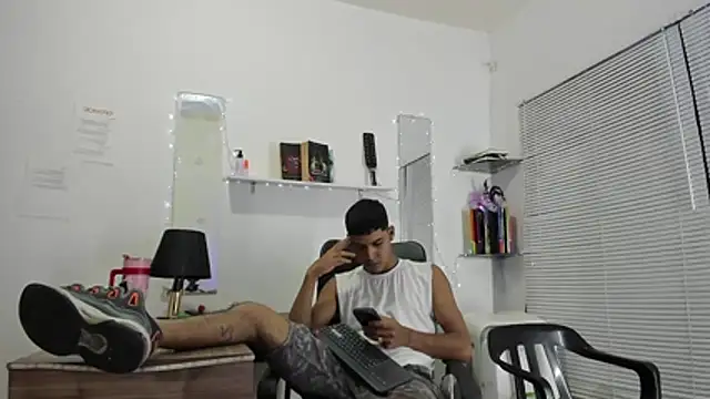 xxKamadevaxx online show from April 9, 2026, 12:22 pm