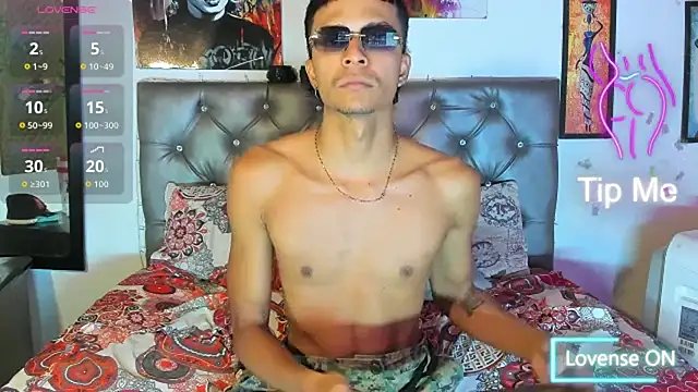 xxKamadevaxx online show from April 10, 2026, 12:56 pm