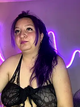 Snapshot of Emma__Fox_ chatting on October 24, 2025, 9:14 pm Emma Fox online show from October 24, 2025, 9:14 pm