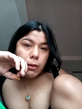 Snapshot of April_Becker chatting on December 1, 2025, 8:21 pm April Becker online show from December 1, 2025, 8:21 pm