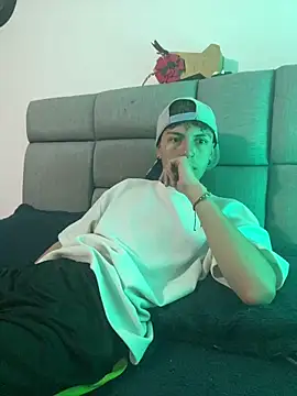 NaytonFreeman online show from February 23, 2026, 12:17 pm