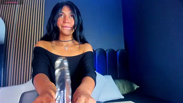 Snapshot of Keila_Fg chatting on November 4, 2025, 7:39 pm Keila Fg online show from November 4, 2025, 7:39 pm