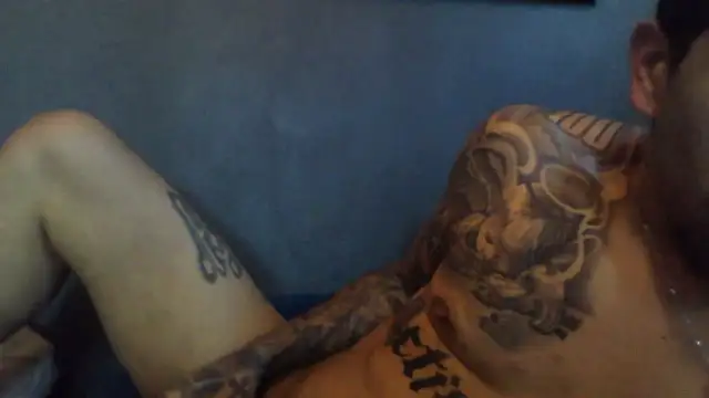 busnfatnutsLildee online show from January 11, 2026, 8:27 pm