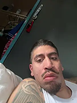 Snapshot of busnfatnutsLildee chatting on April 2, 2026, 5:19 pm busnfatnutsLildee online show from April 2, 2026, 5:19 pm
