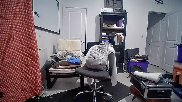 Snapshot of jasoncali305 chatting on November 20, 2025, 4:35 am jasoncali305 online show from November 20, 2025, 4:35 am