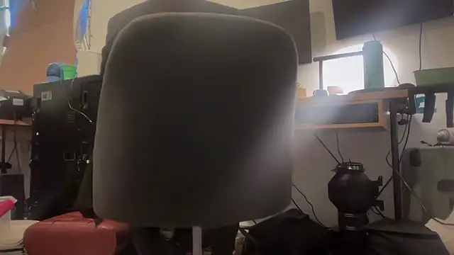 Snapshot of jasoncali305 chatting on February 6, 2026, 1:40 pm jasoncali305 online show from February 6, 2026, 1:40 pm