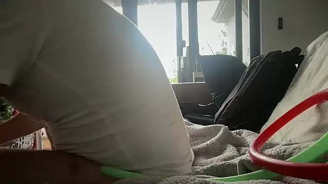 Snapshot of jasoncali305 chatting on February 28, 2026, 5:01 pm jasoncali305 online show from February 28, 2026, 5:01 pm