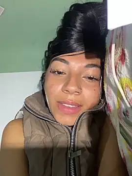 Lesly777  online show from September 20, 2025, 2:38 am