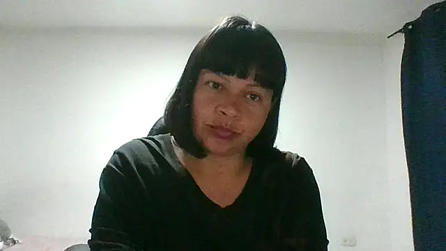 adri89-g online show from February 28, 2026, 1:49 am