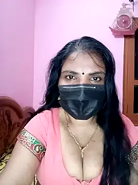 Snapshot of KannadaTamilTeluguBeauty chatting on November 11, 2025, 8:25 pm KannadaTamilTeluguBeauty online show from November 11, 2025, 8:25 pm