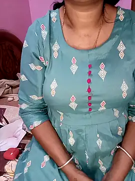 Snapshot of KannadaTamilTeluguBeauty chatting on February 1, 2026, 3:21 pm KannadaTamilTeluguBeauty online show from February 1, 2026, 3:21 pm